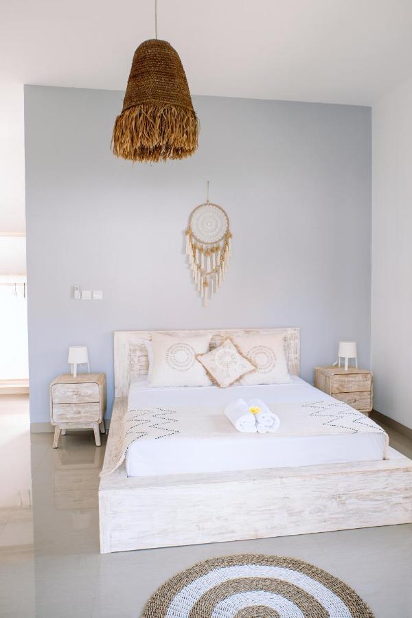 Villa Uhaina อาเม็ด ภายนอก รูปภาพ