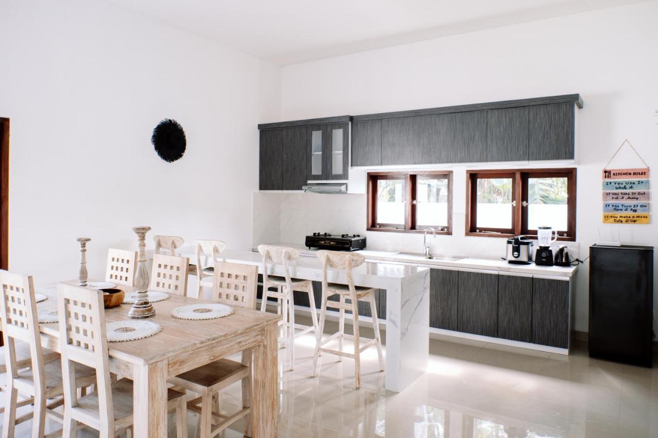 Villa Uhaina อาเม็ด ภายนอก รูปภาพ